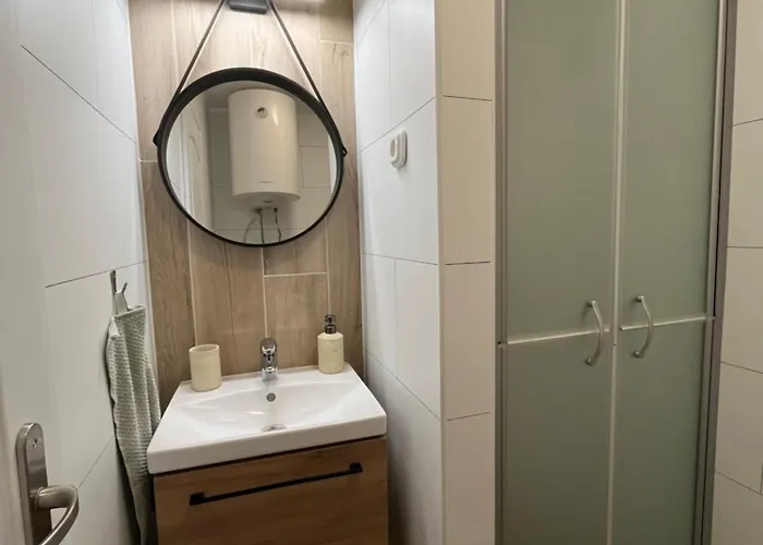 Szelcsend アパート バラトンフレド